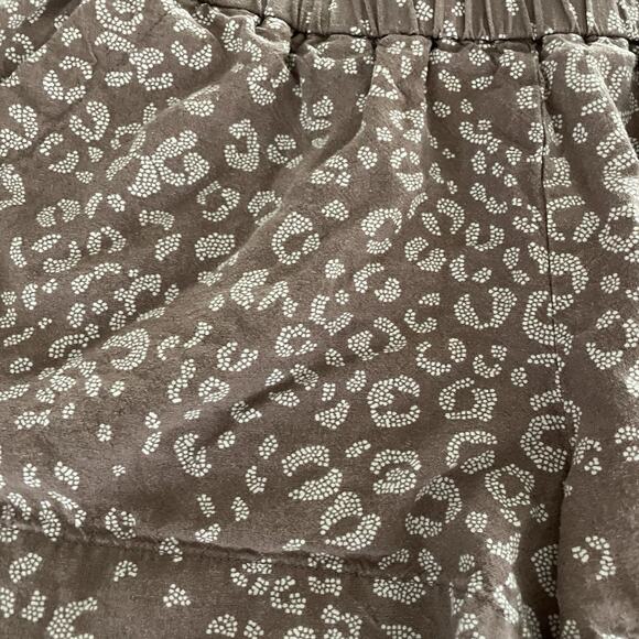 A New Day Women's Animal Print Linen Shorts Elastic Waistband Size Small - Picture 4 of 4